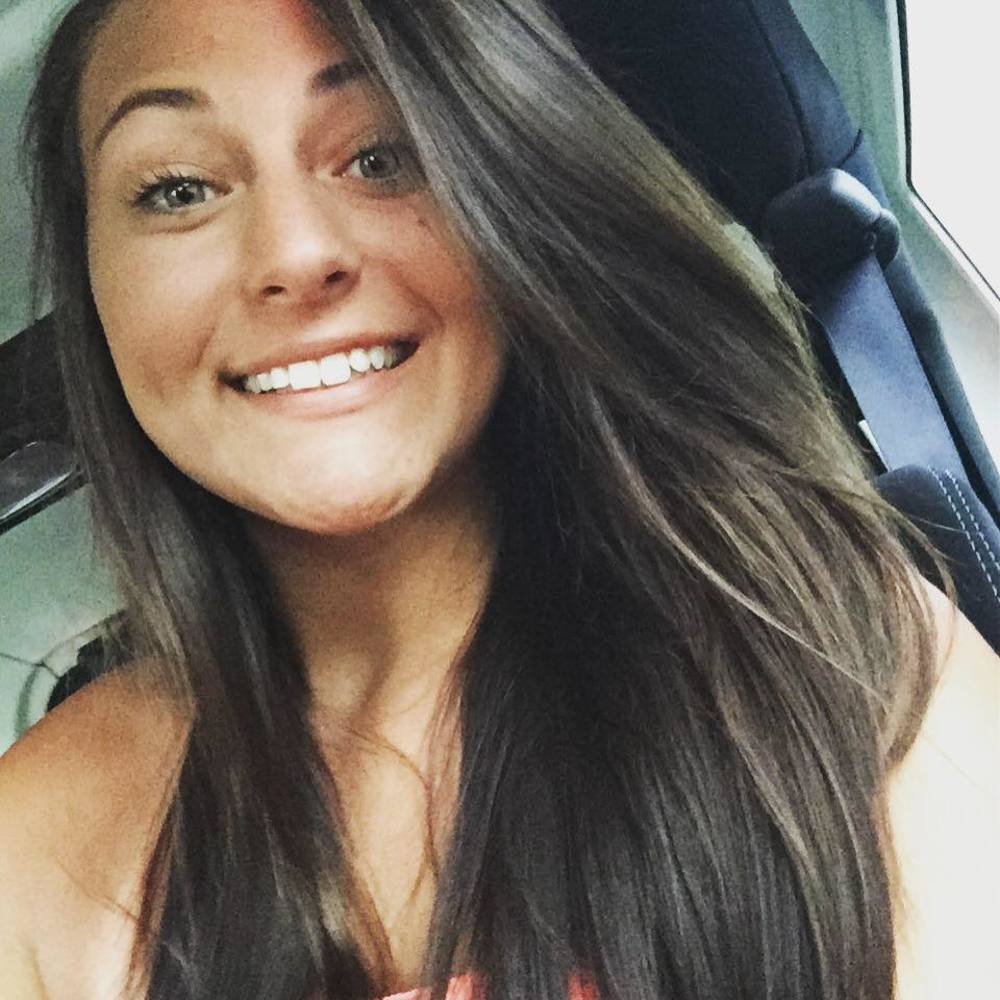 Meet your Posher, Makenzie